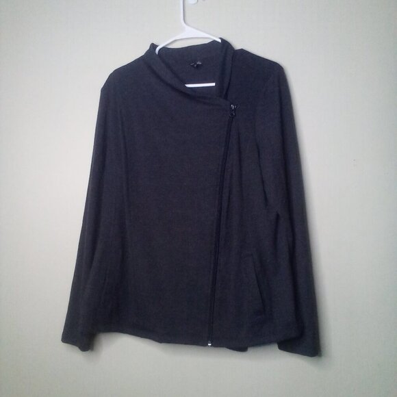 New Directions Shirt Jacket L Long Sleeve Off Center Zipper Pockets Soft Gray - Picture 15 of 16